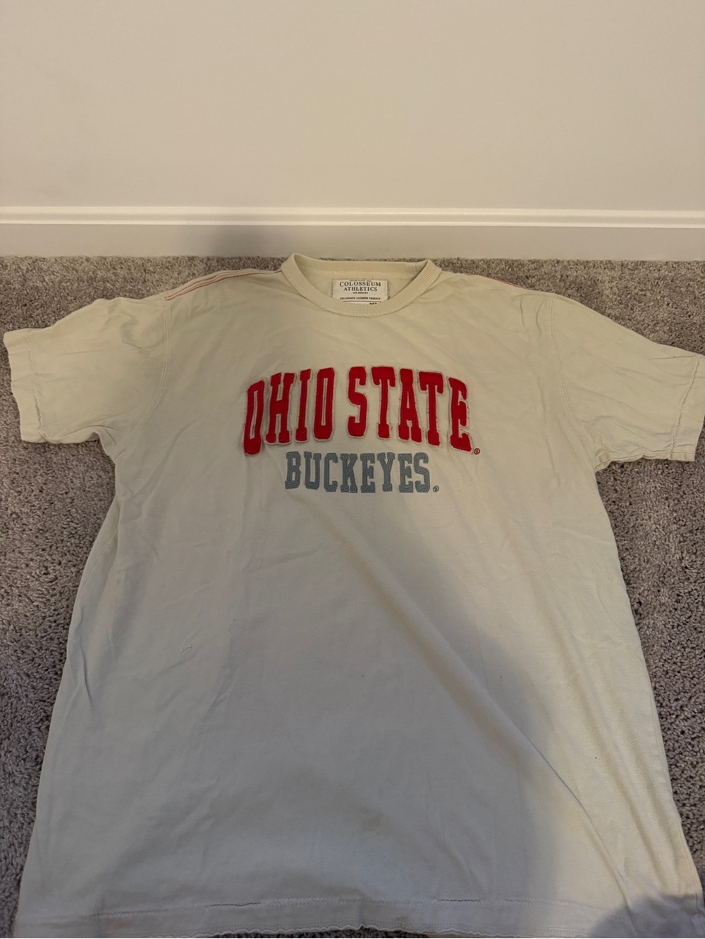 Ohio State Buckeyes Colosseum Athletics Cream Tee with Red XL Graphic